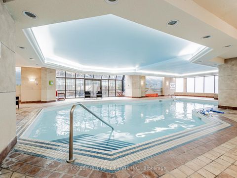 Photo 36 at 2313 - 633 Bay Street, Bay Street Corridor, Toronto