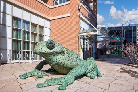 Photo 1 at 3009 - 125 Western Battery Road, Niagara, Toronto