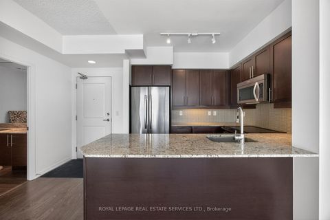 Photo 4 at 3009 - 125 Western Battery Road, Niagara, Toronto