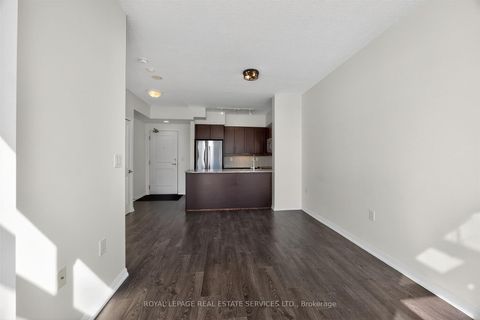 Photo 9 at 3009 - 125 Western Battery Road, Niagara, Toronto