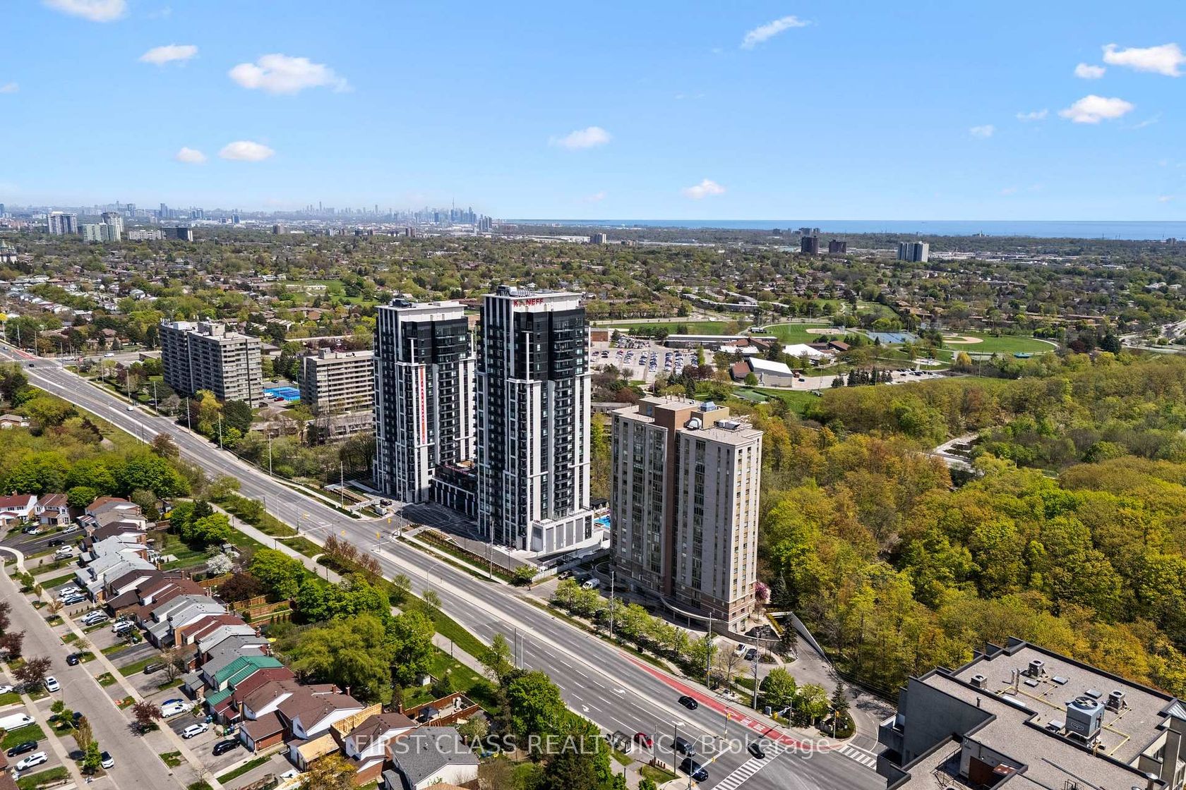 905 - 200 Burnhamthorpe Road E, Mississauga Valleys, Mississauga by Loree Meneguzzi Real Estate 905 - 200 Burnhamthorpe Road E, Mississauga Valleys, Mississauga