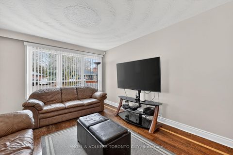 Photo 9 at 122 Septonne Avenue, London, Newmarket