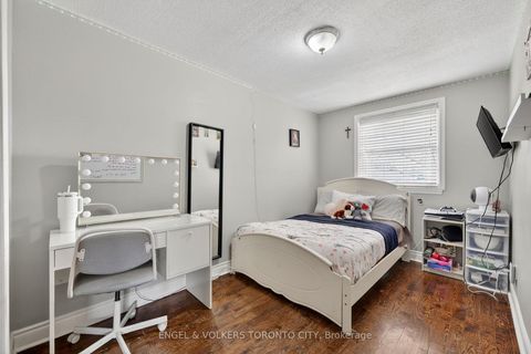 Photo 18 at 122 Septonne Avenue, London, Newmarket