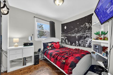 Photo 19 at 122 Septonne Avenue, London, Newmarket