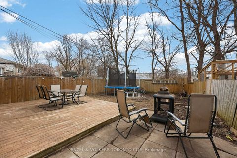 Photo 26 at 122 Septonne Avenue, London, Newmarket