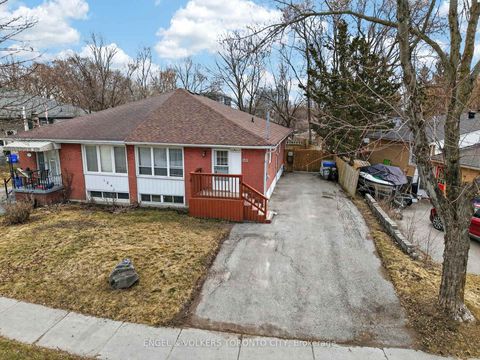 Photo 35 at 122 Septonne Avenue, London, Newmarket