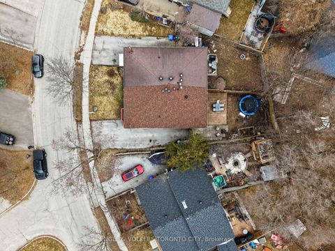 Photo 46 at 122 Septonne Avenue, London, Newmarket