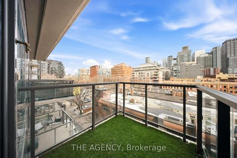 Photo 26 at 508 - 560 King Street W, Waterfront Communities C1, Toronto