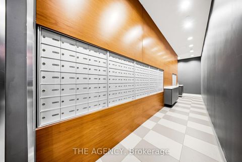 Photo 29 at 508 - 560 King Street W, Waterfront Communities C1, Toronto