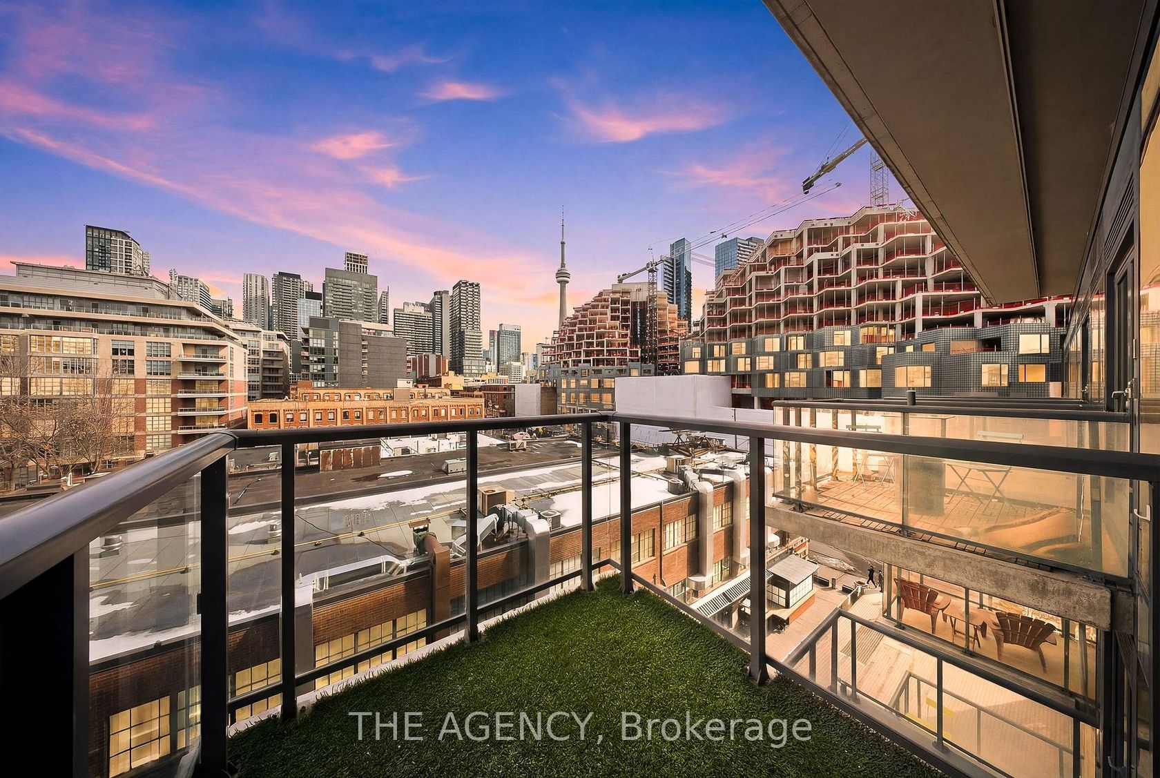 508 - 560 King Street W, Waterfront Communities C1, Toronto by Loree Meneguzzi Real Estate 508 - 560 King Street W, Waterfront Communities C1, Toronto