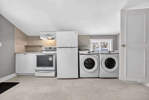 Photo 10 at 241 Mary Street N, O'Neill, Oshawa