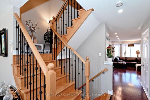 Photo 11 at 44 Stoyell Drive, Jefferson, Richmond Hill