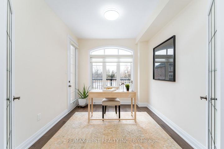 Photo 3 at 186 Bralorne Trail, Highbush, Pickering