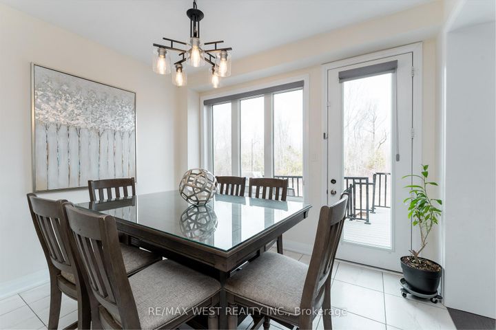 Photo 13 at 186 Bralorne Trail, Highbush, Pickering