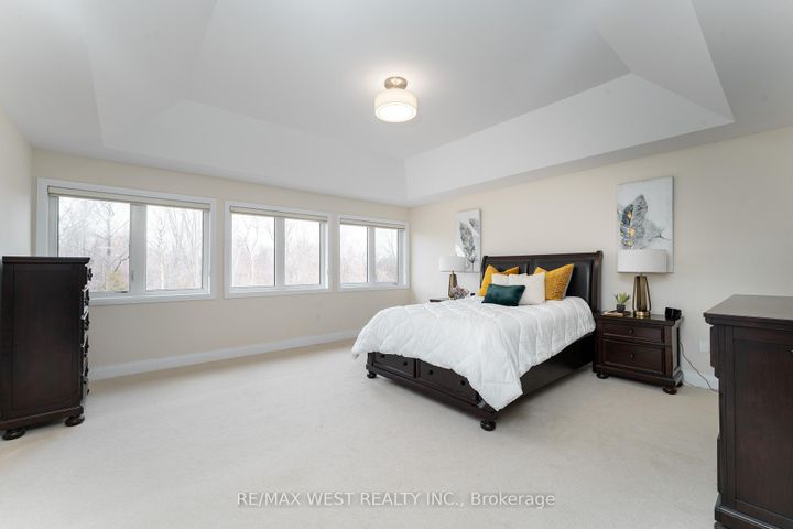 Photo 18 at 186 Bralorne Trail, Highbush, Pickering