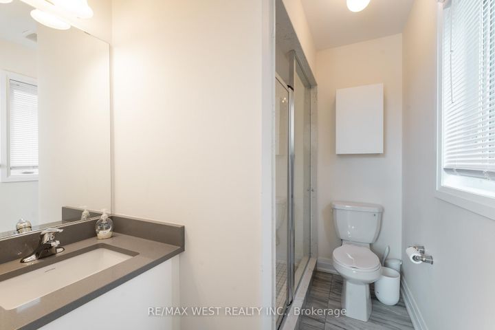 Photo 28 at 186 Bralorne Trail, Highbush, Pickering