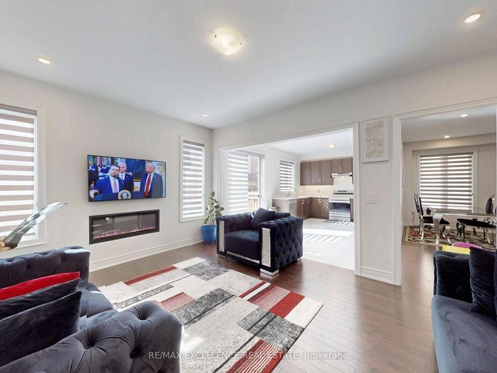 Photo 4 at 33 Tiger Crescent, Wellington North, Brampton