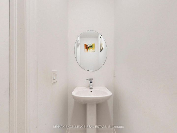 Photo 18 at 33 Tiger Crescent, Wellington North, Brampton