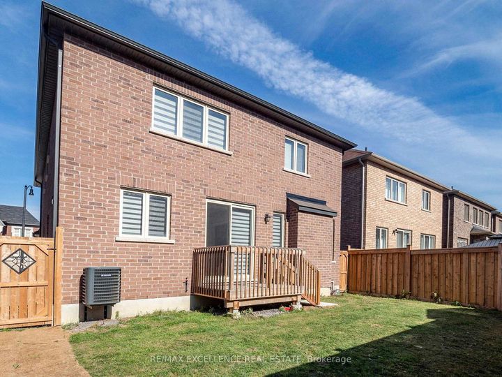 Photo 38 at 33 Tiger Crescent, Wellington North, Brampton