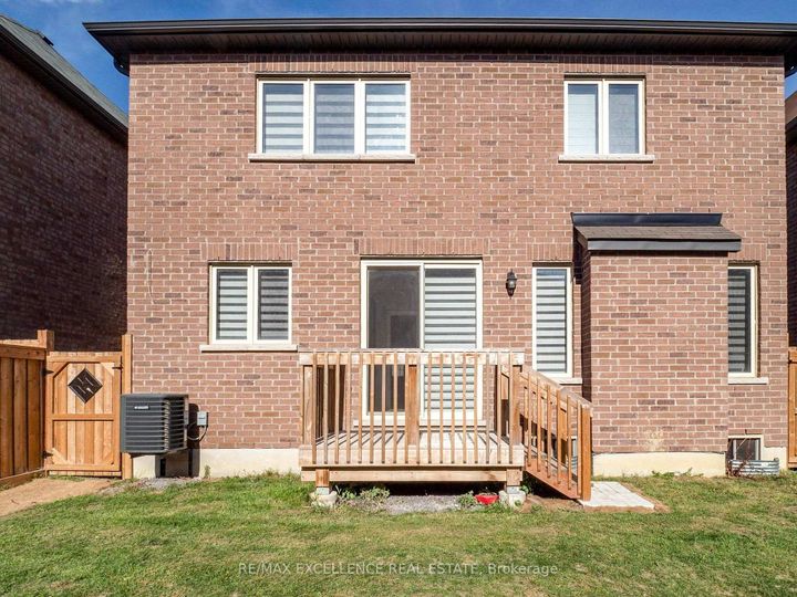 Photo 39 at 33 Tiger Crescent, Wellington North, Brampton