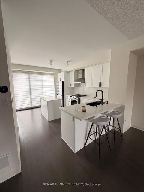 Photo 5 at 3 Prince William Boulevard, Bowmanville, Clarington