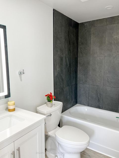 Photo 23 at 6 Silver Maple Crescent, Holly, Barrie