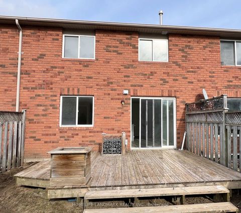 Photo 28 at 6 Silver Maple Crescent, Holly, Barrie