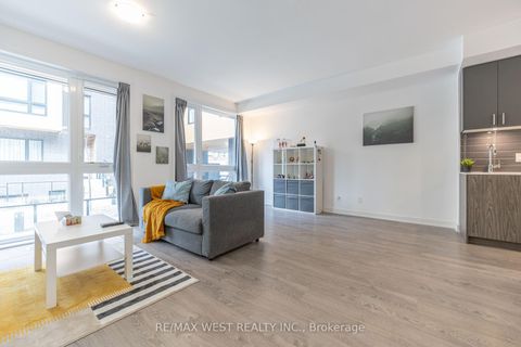 Photo 9 at 27 - 35 Birchcliff Avenue, Cliffside, Toronto