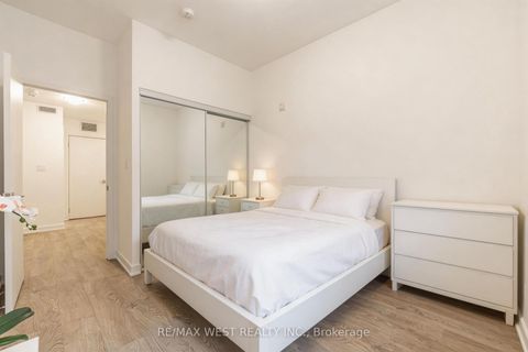 Photo 15 at 27 - 35 Birchcliff Avenue, Cliffside, Toronto