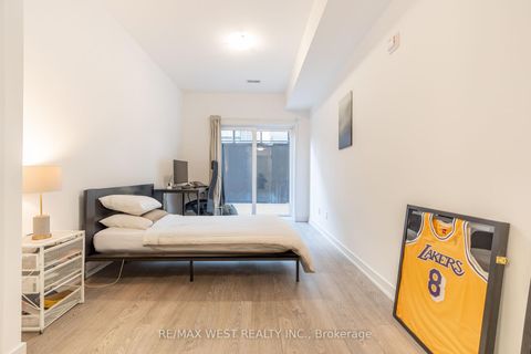 Photo 19 at 27 - 35 Birchcliff Avenue, Cliffside, Toronto