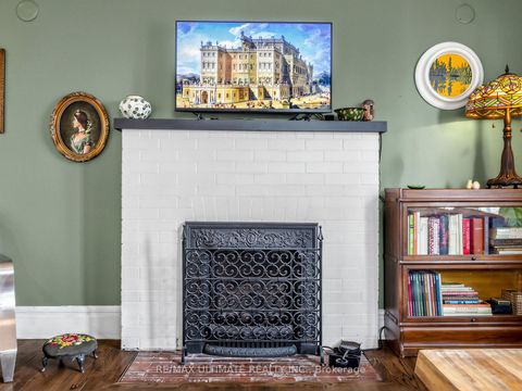 Photo 6 at 18 Blantyre Avenue, Cliffside, Toronto