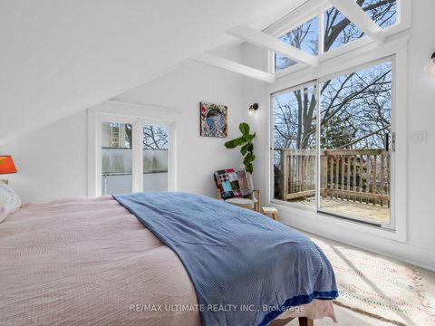 Photo 19 at 18 Blantyre Avenue, Cliffside, Toronto