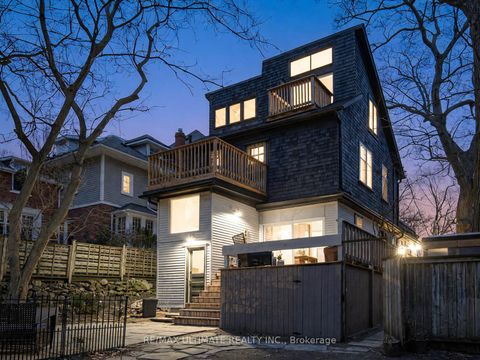 Photo 39 at 18 Blantyre Avenue, Cliffside, Toronto