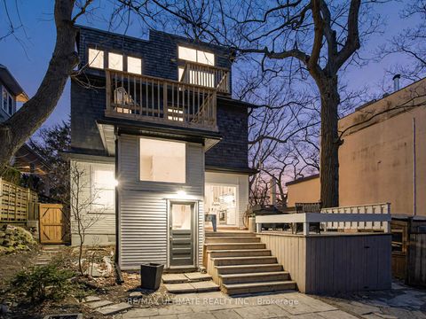 Photo 40 at 18 Blantyre Avenue, Cliffside, Toronto