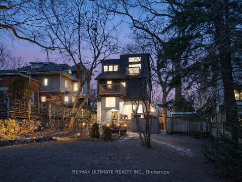 Photo 44 at 18 Blantyre Avenue, Cliffside, Toronto