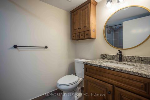 Photo 10 at 703 - 800 Lawrence Avenue W, Glen Park, Toronto