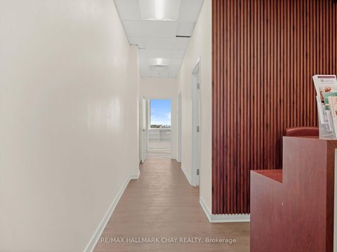 Photo 13 at 615 - 1275 Finch Avenue W, York University Heights, Toronto