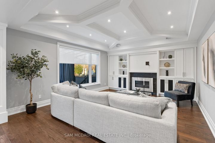 Photo 12 at 1487 Myron Drive, Lakeview, Mississauga