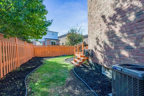 Photo 46 at 4326 Waterford Crescent, Hurontario, Mississauga