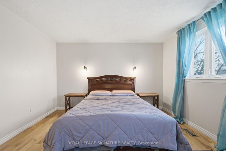 Photo 22 at 127 Snowshoe Crescent, German Mills, Markham