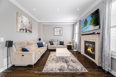 Photo 14 at 246 Aspenwood Drive, Woodland Hill, Newmarket