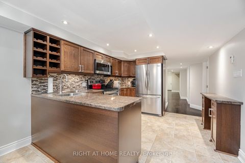 Photo 34 at 246 Aspenwood Drive, Woodland Hill, Newmarket