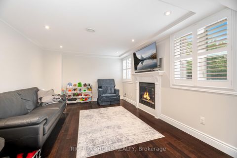 Photo 37 at 246 Aspenwood Drive, Woodland Hill, Newmarket