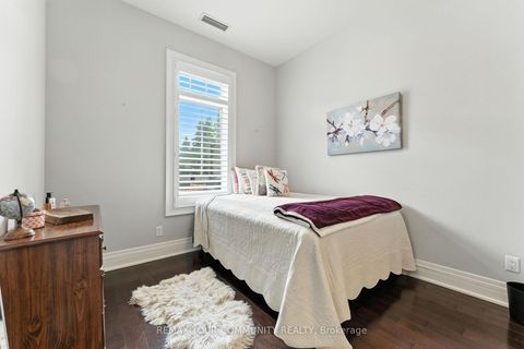 Photo 11 at 101 - 80 Burns Boulevard, King City, King