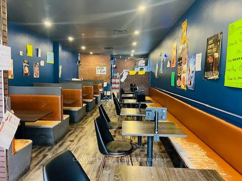 Photo 1 at 528 Yonge Street, Bay Street Corridor, Toronto