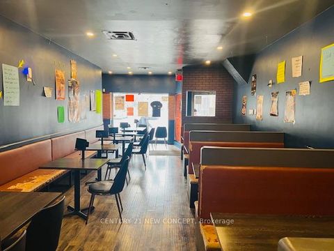 Photo 3 at 528 Yonge Street, Bay Street Corridor, Toronto