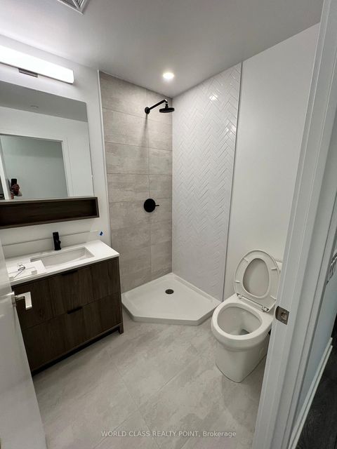 Photo 7 at 212 - 8888 Yonge Street, South Richvale, Richmond Hill