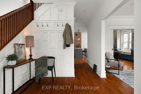 Photo 2 at 36 Sophia Street W, Queen's Park, Barrie