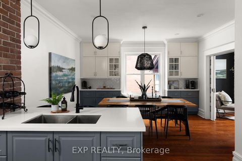 Photo 9 at 36 Sophia Street W, Queen's Park, Barrie