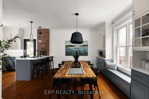 Photo 10 at 36 Sophia Street W, Queen's Park, Barrie